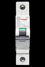 GENERAL ELECTRIC 32 AMP CURVE