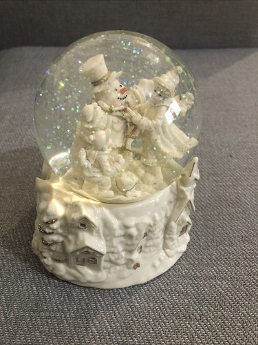 Musical snowglobe christmas - snowglobe,,