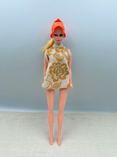 Vintage barbie era fashion - ,