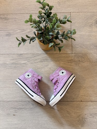 Preowned converse high top - high,