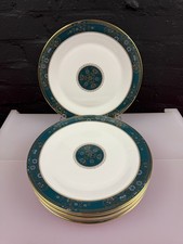 Royal Doulton Carlyle Dinner Plates 10.75" Wide Set of 8