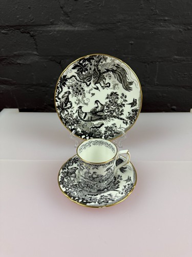 Royal crown derby - crown, black