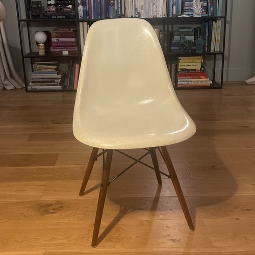 Herman miller eames - miller,