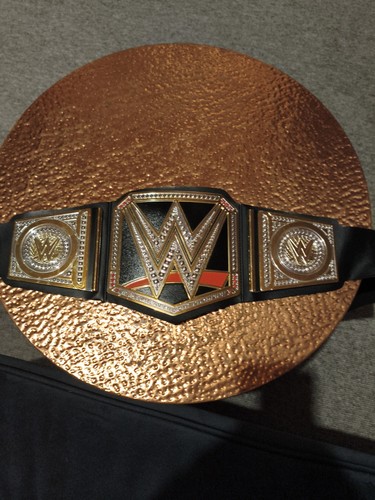 Wwe replica wrestling belt - wrestling,