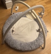 Mamas & Papas Interactive