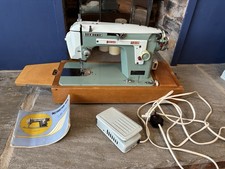 Vintage New Home 532 Heavy Duty Zig-Zag Sewing Machine