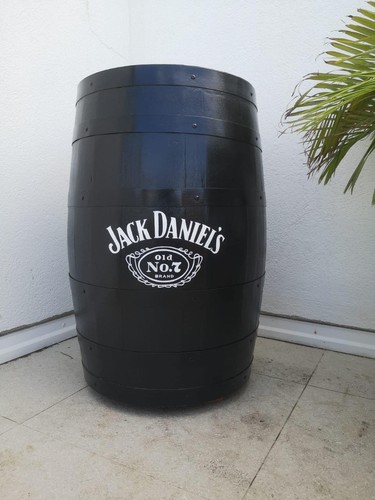 Solid oak whiskey barrel - solid,