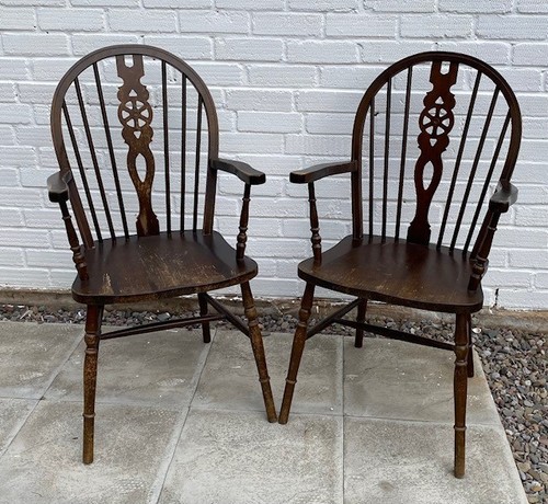 Carver wheel back windsor - back,