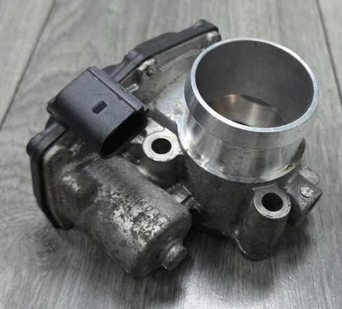 Genuine ford focus mk3 0 - genuine,