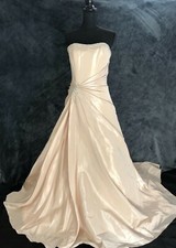 BRIDAL GOWN, BERKETEX WEDDING