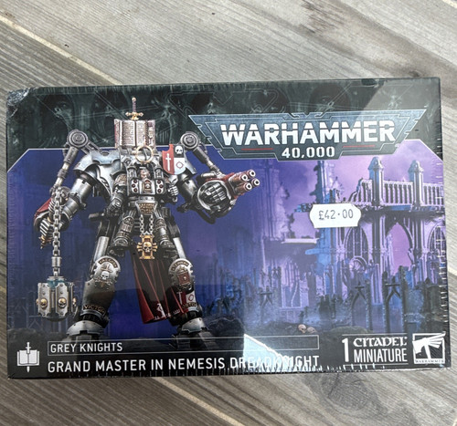 Citadel warhammer 000 - citadel,