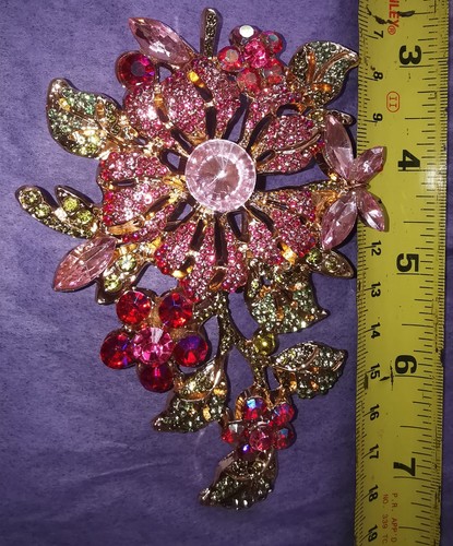 Nwot large crystal set floral - nwot,