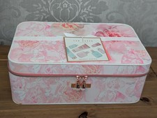 Ted Baker Majestic Marvels