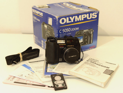Olympus camedia c5050 boxed - olympus,