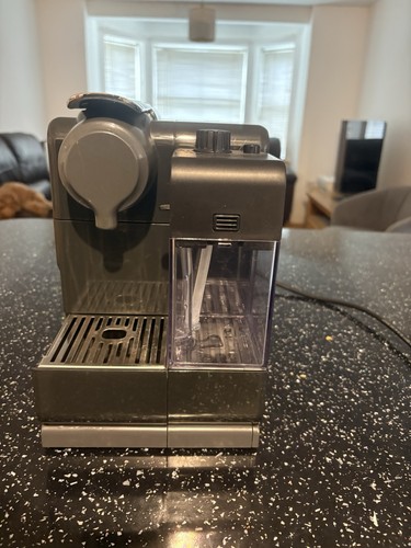 Longhi nespresso lattissima - de'longhi,