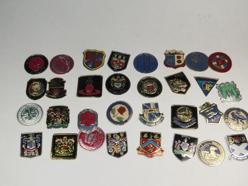Esso foil football club badges - foil,