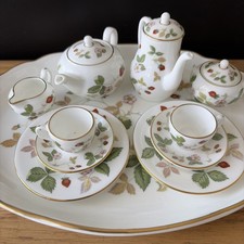 🍓 Large Wedgwood Wild