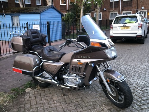 Honda goldwing gl1200 - honda,