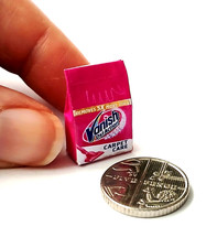 DOLLS HOUSE MINIATURE 1:12 *