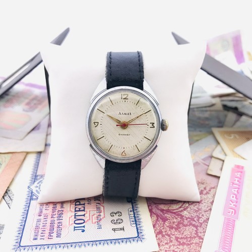 Vintage almaz watch 1960 ussr - almaz,