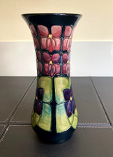 Moorcroft 21cm Slender Fluted