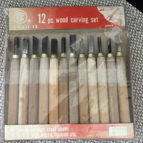 Vintage 12pc wood carving - 12pc,