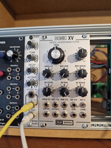Ajh synth sonic - ajh,