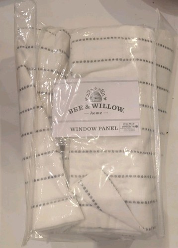 Bee willow x 108 in - bee,