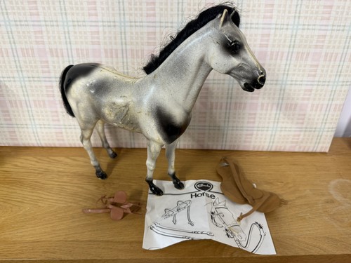 Sindy 1970s vintage horse - sindy,