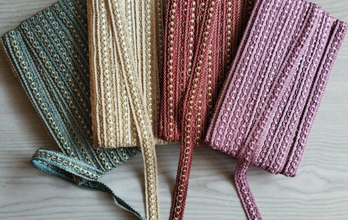 Multi colour silky gimp 20mm - silky,