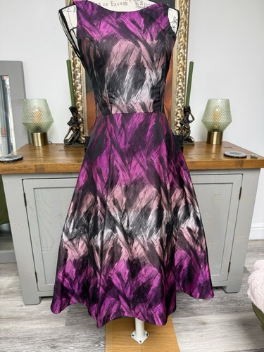 Phase eight size - 8, purple