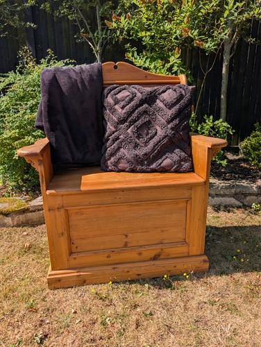 Wooden preacher bench monks - preacher, (monks
