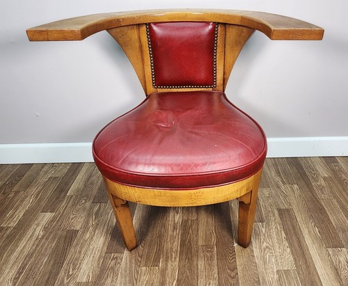 Cockfighting reading chair - cockfighting,