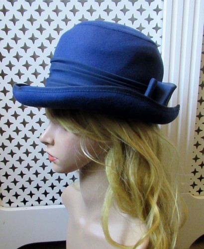 Vintage 1960s 70s womens - vintage, blue
