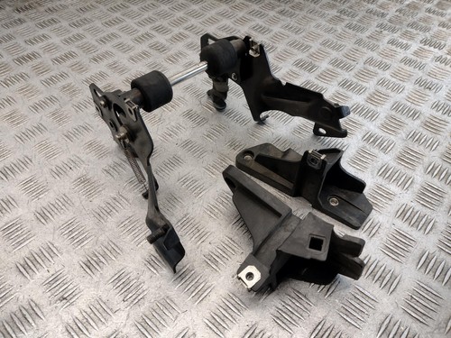 2007 bmw k1200 seat - k1200, hinge
