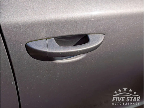 Skoda superb front - front, door