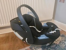 Brand new! Cybex Car Seat + Base 2Fix