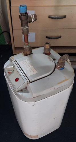 Heatrae sadia hotflo 10l - 10l, water