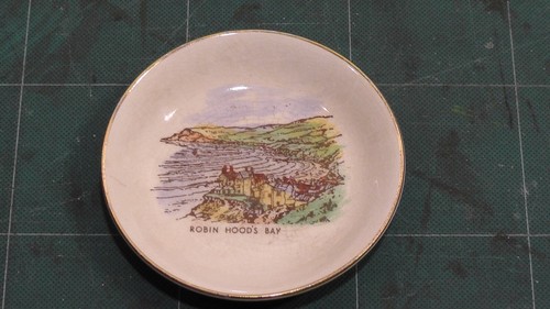 Sandland ware small souvenir - sandland,
