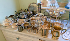 LARGE JOB LOT VINTAGE SILVER PLATED ITEMS - TEAPOT  -   ETC   1
