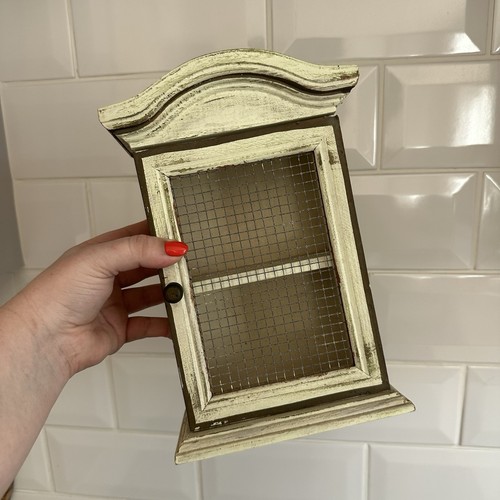 Shabby chic mini wall cabinet - chic,