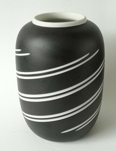 Wedgwood black jasper - black,
