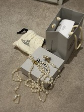 Vivienne Westwood Broken Pearl