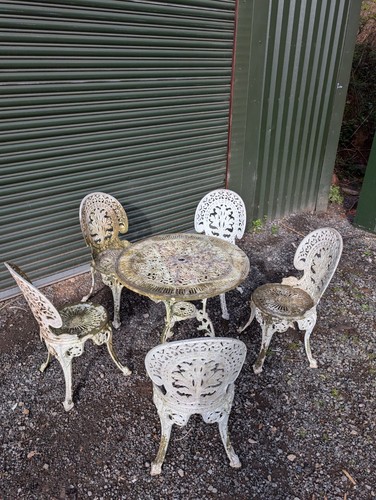Vintage ornate cast aluminium - vintage,