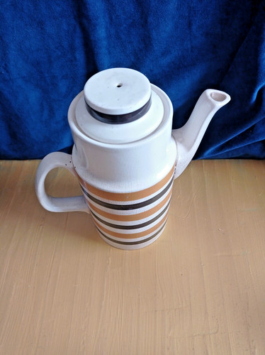 Keele street pottery bracken - keele,