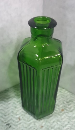 Vintage green hexagonal - green,