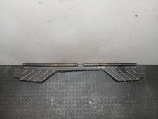 NISSAN NAVARA D22 REAR BUMPER STEP COVER 85064VK000