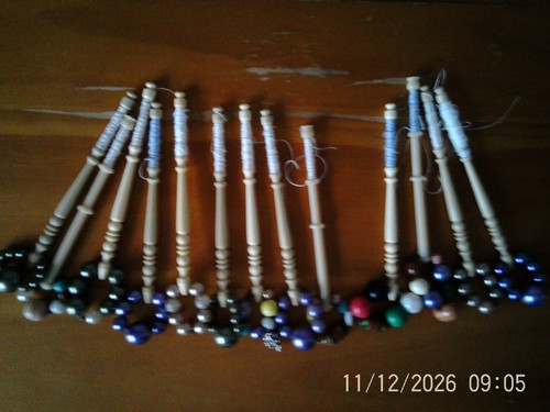 Lace making bobbins - lace,