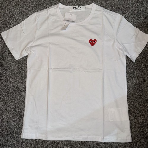 Comme des garçons play - comme,