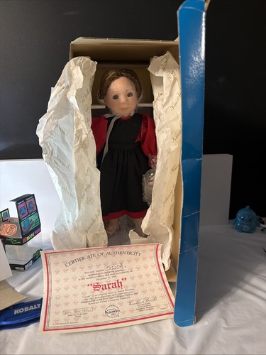 Vintage ashton drake - vintage, porcelain